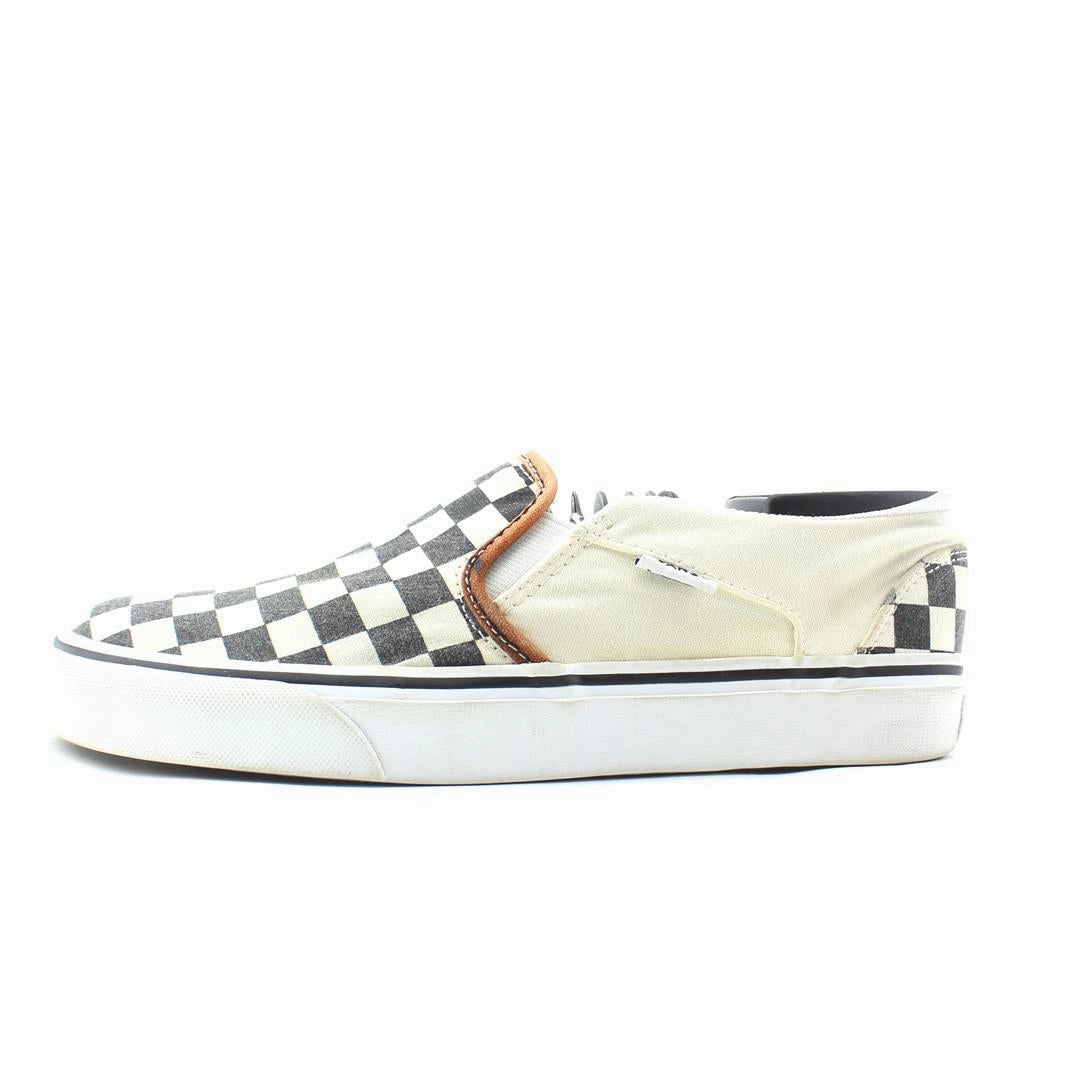 VANS CLASSIC Vans retro-inspired footwear styles