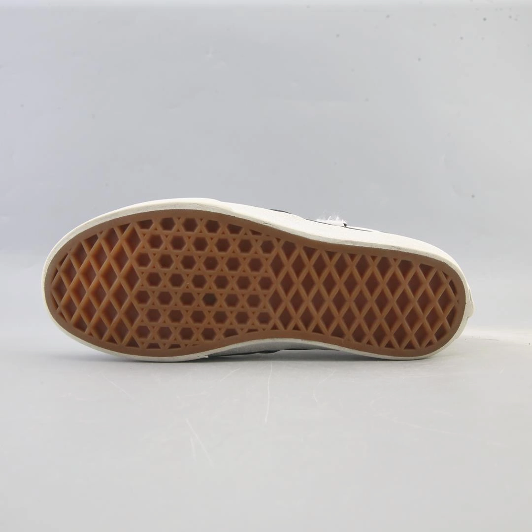 VANS CLASSIC Vans casual shoe snapshots