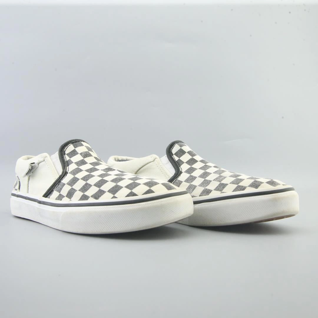VANS CLASSIC Vans casual shoe snapshots