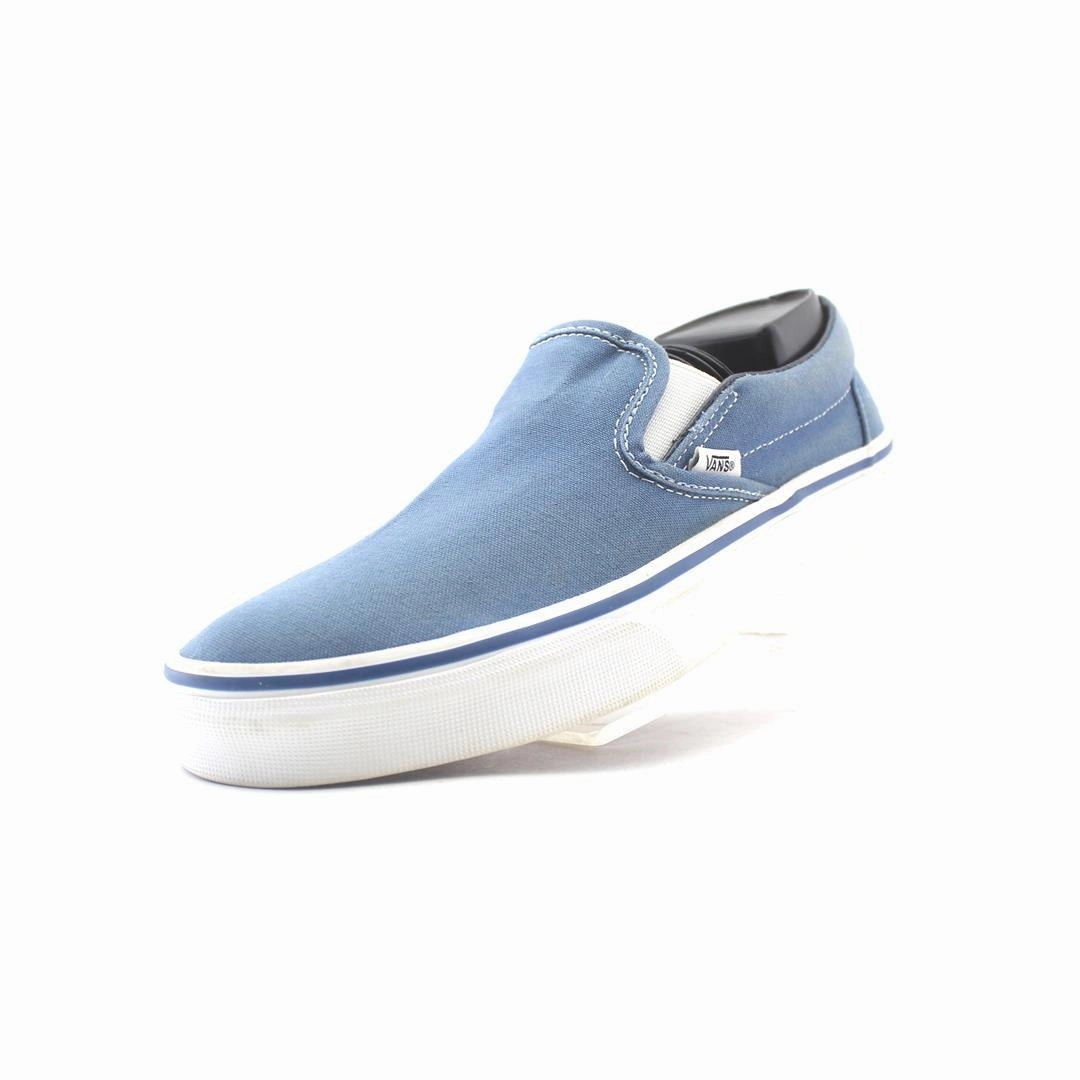 VANS CLASSIC Vans casual shoe snapshots