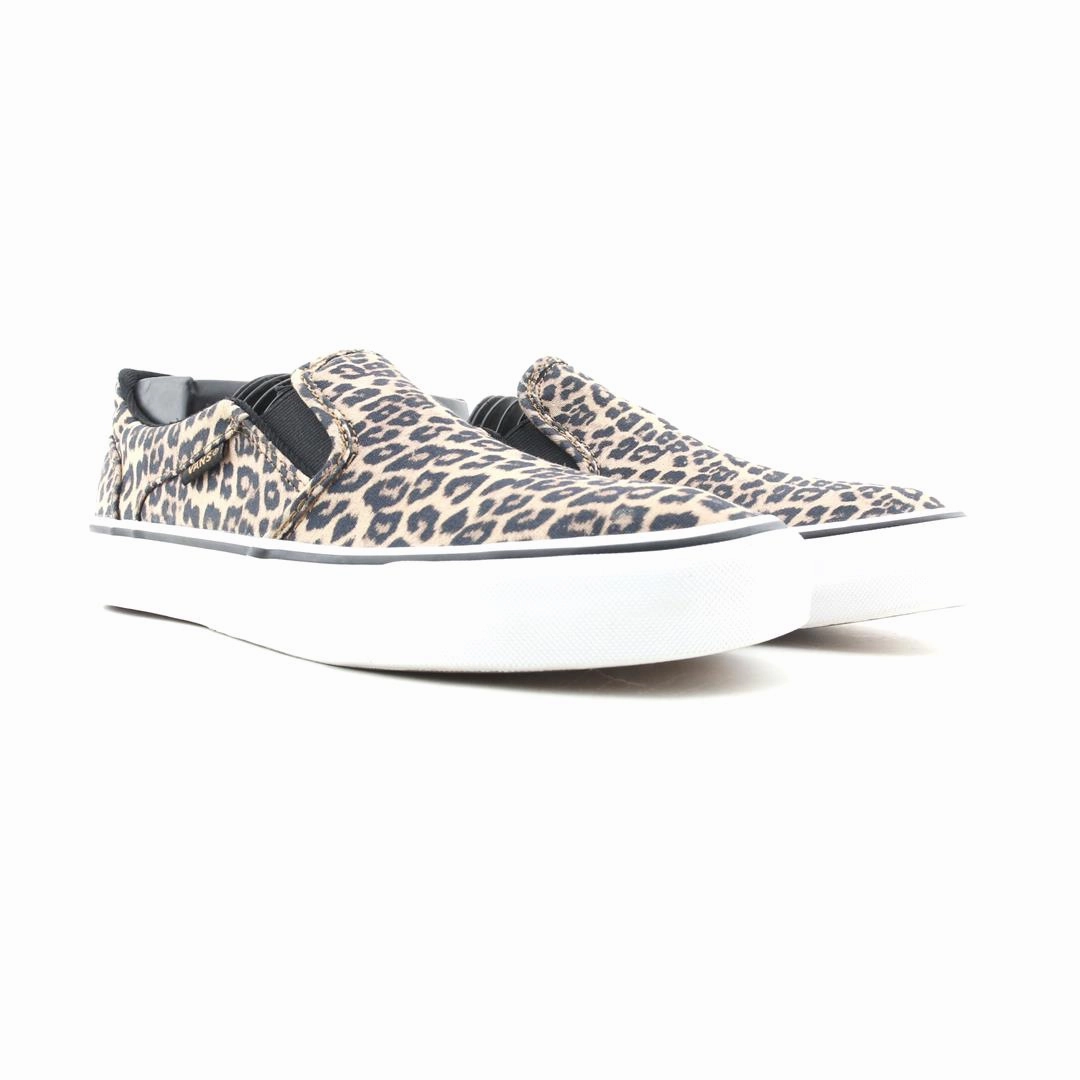 VANS CLASSIC Vans casual shoe snapshots