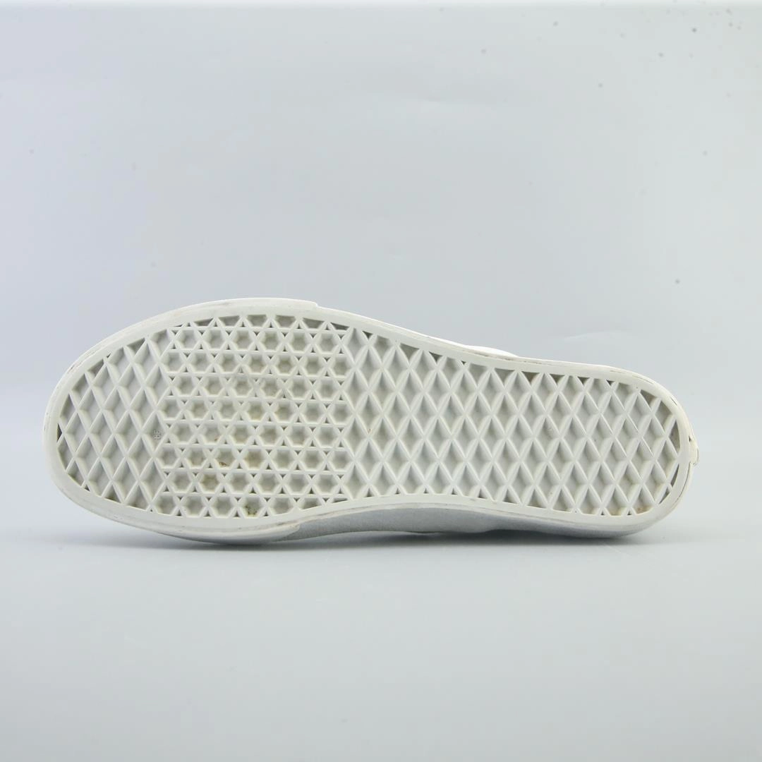 VANS CLASSIC Vans casual shoe snapshots