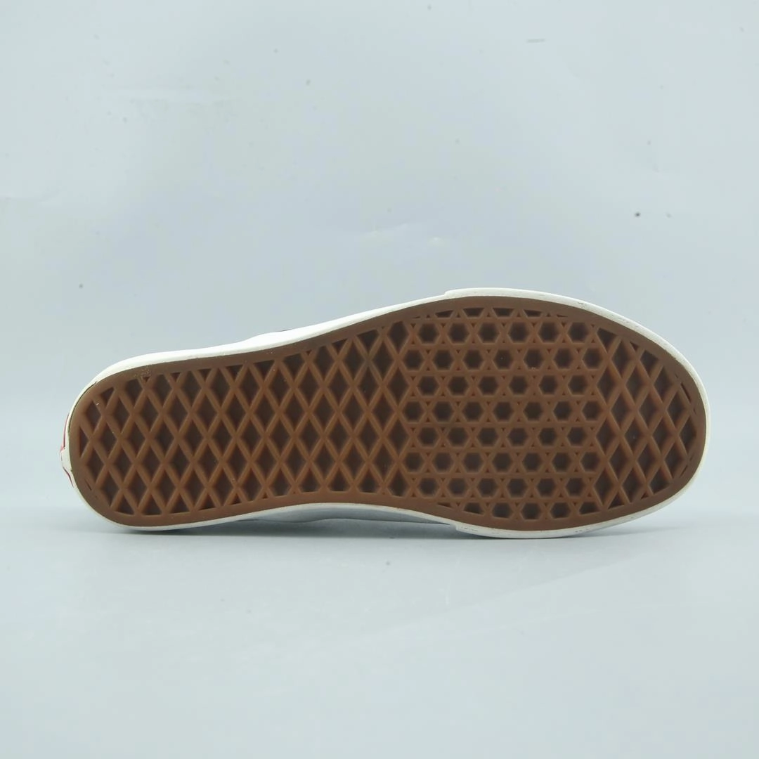VANS CLASSIC Vans skate shoe imagery