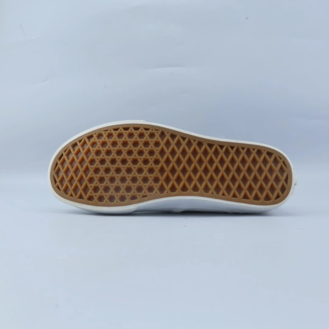 VANS CLASSIC Vans skate shoe imagery