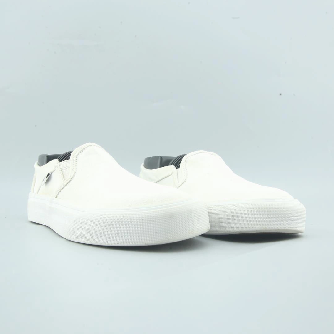 VANS CLASSIC Vans skate shoe imagery