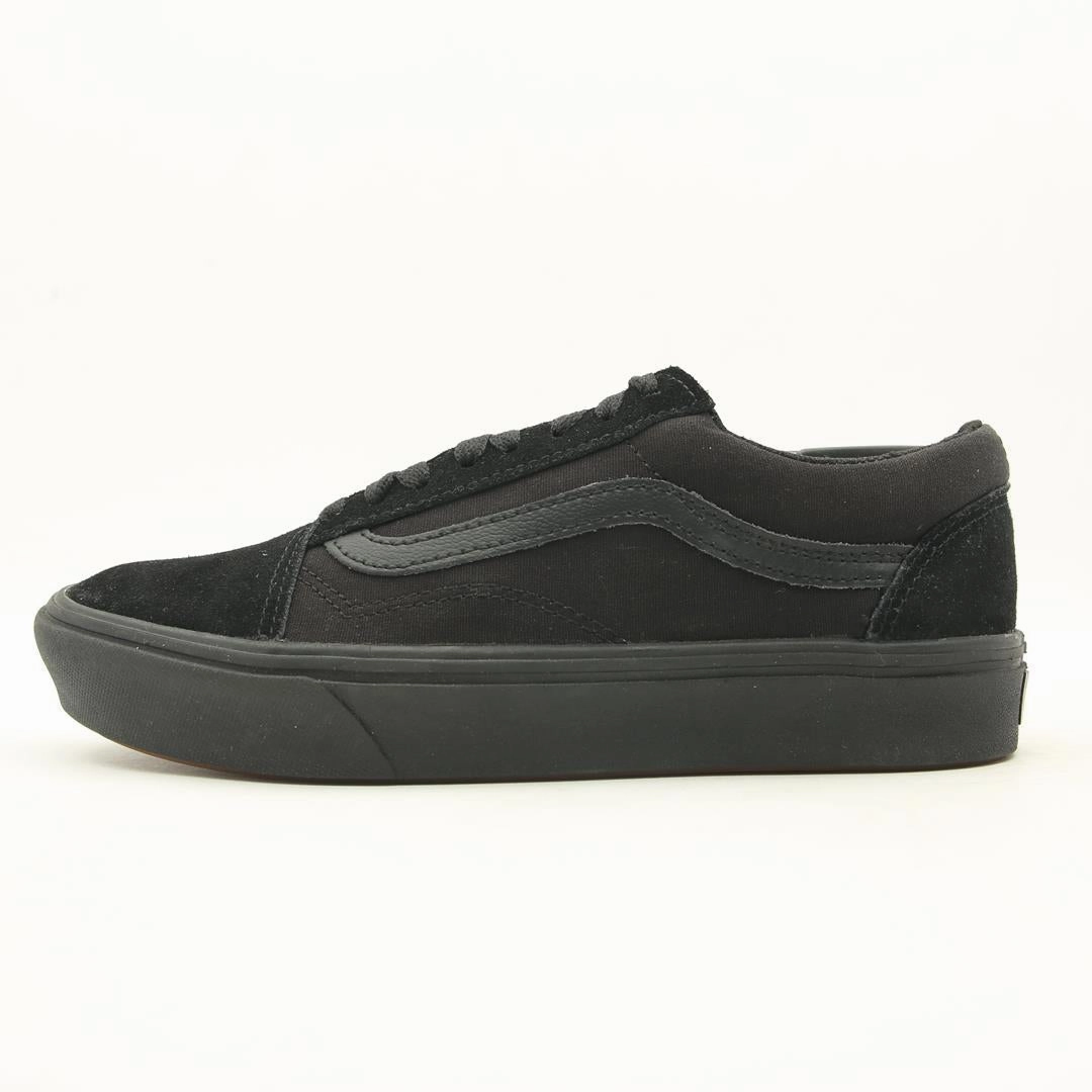 VANS COMFYCUSH OLD SKOOL Vans retro-inspired footwear styles