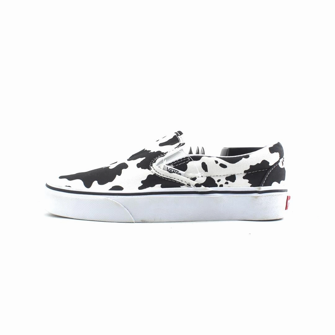 VANS CUSTOMS COW PRINT Vans iconic skate shoe designs