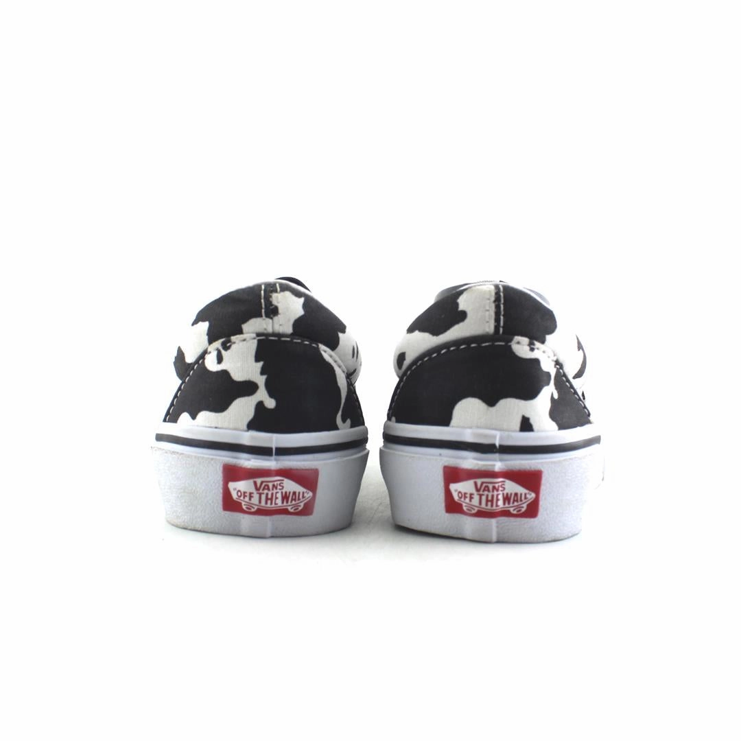 VANS CUSTOMS COW PRINT Vans classic sneaker styles
