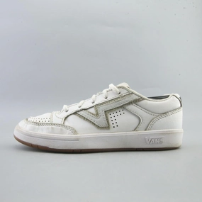 VANS  LOWLAND COMFYCUSH Vans iconic skate shoe designs