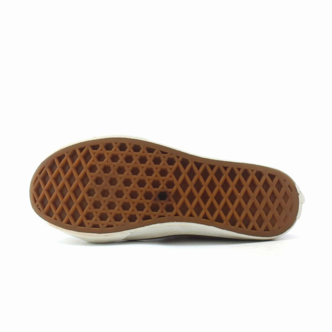 VANS OFF THE WALL Vans casual shoe snapshots