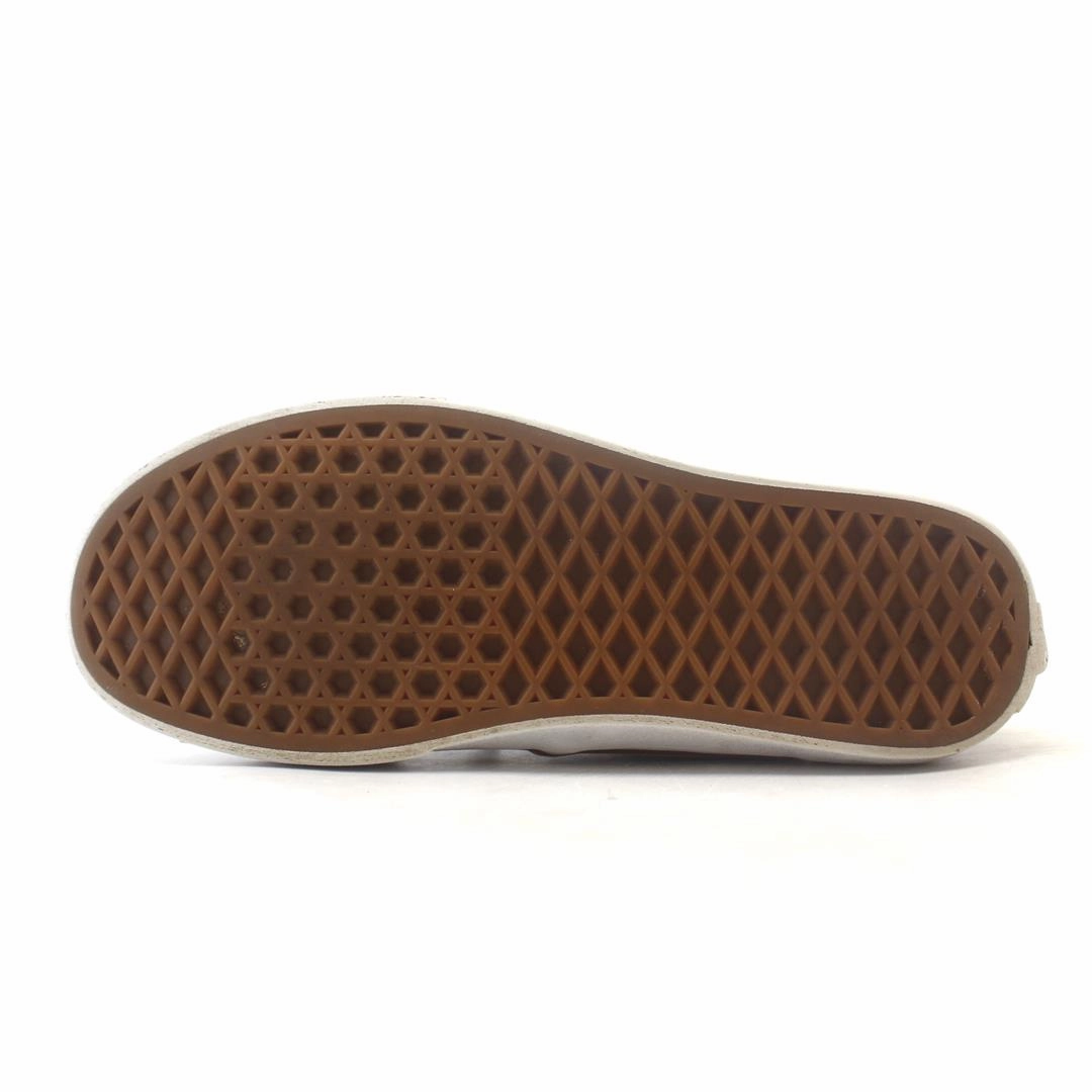 VANS OFF THE WALL Vans casual shoe snapshots