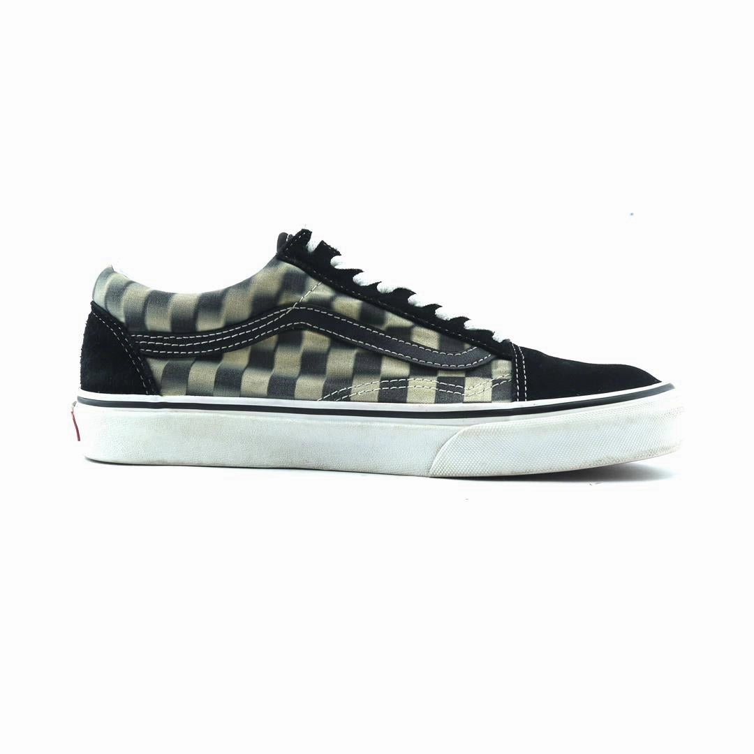 VANS OLD SKOOL  CHECKERBOARD Vans classic sneaker styles