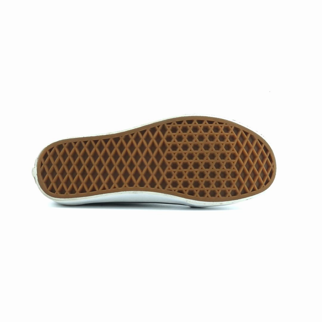 VANS OLD SKOOL  CHECKERBOARD Vans skate shoe imagery