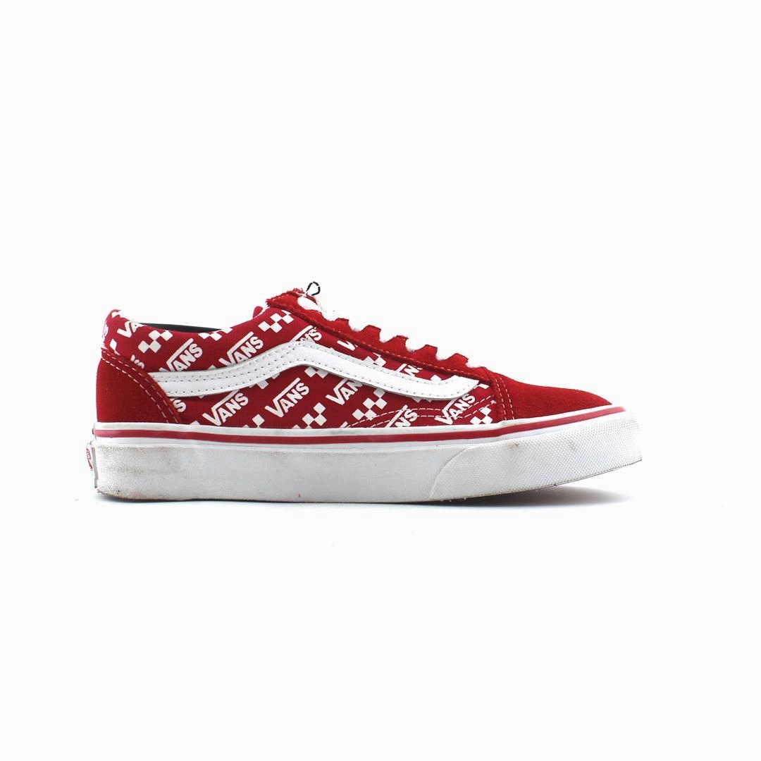 VANS OLD SKOOL LOGO REPEAT Vans casual shoe snapshots