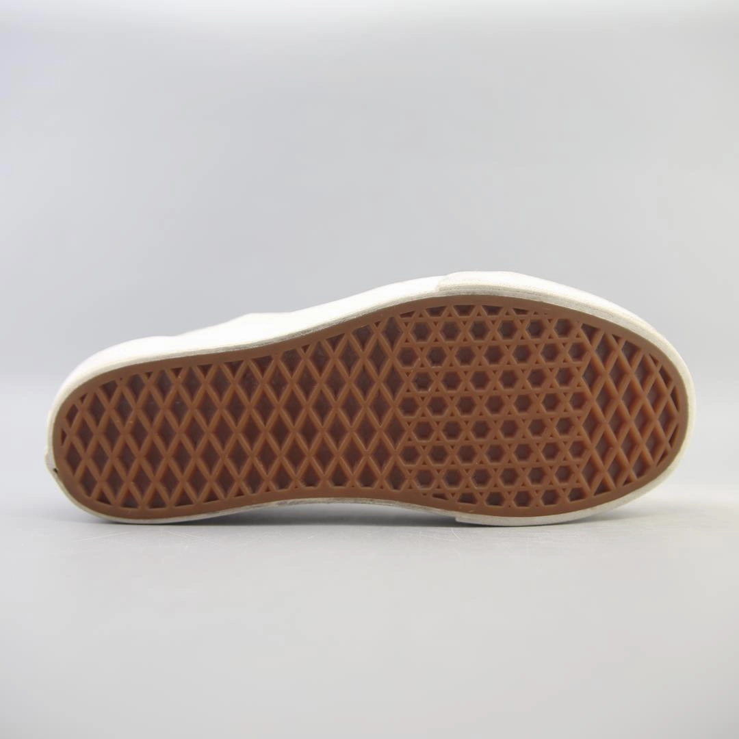 VANS OLD SKOOL STACKFOAM Vans casual shoe snapshots