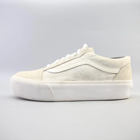 VANS OLD SKOOL STACKFOAM Vans retro-inspired footwear styles