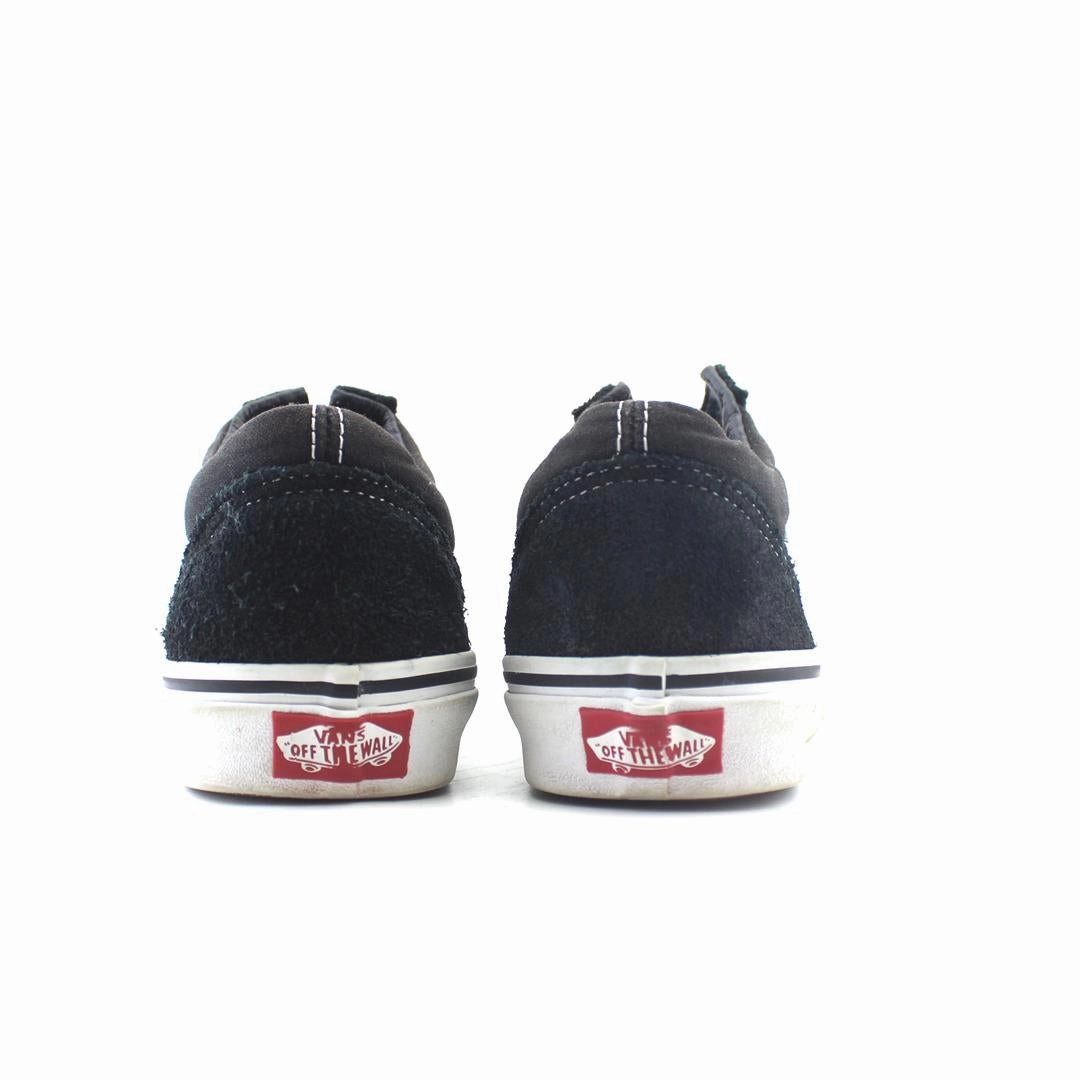 VANS OLD SKOOL Vans casual shoe snapshots