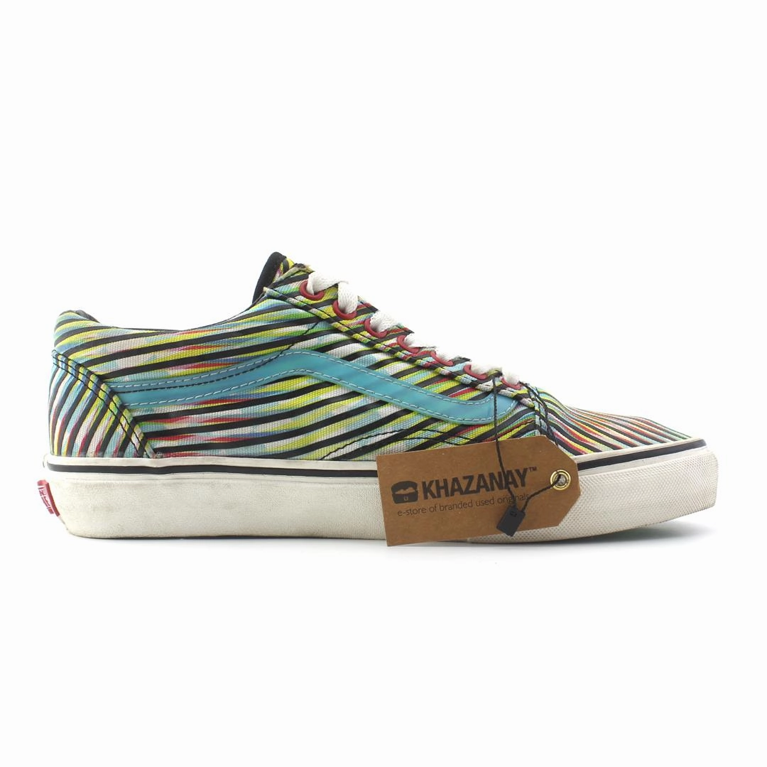 VANS OLD SKOOL Vans casual shoe snapshots