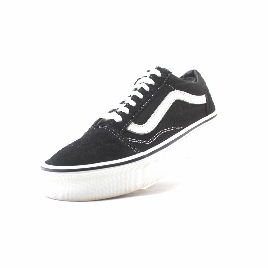 VANS OLD SKOOL Vans casual shoe snapshots