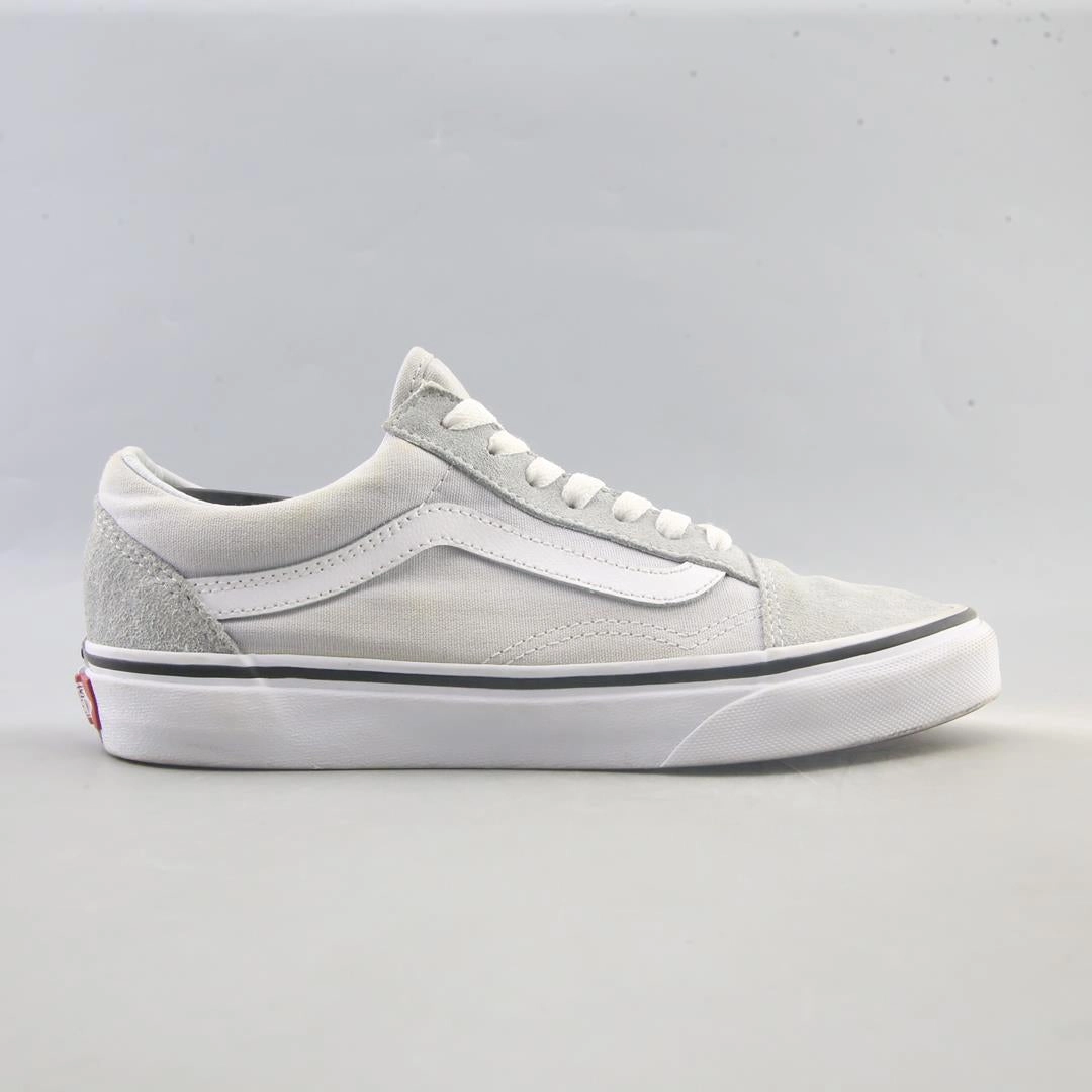 VANS OLD SKOOL Vans casual shoe snapshots