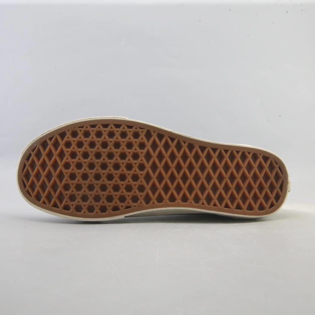 VANS OLD SKOOL Vans casual shoe snapshots