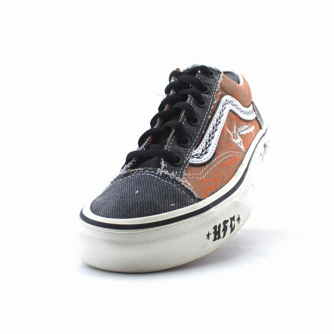 VANS OLD SKOOL Vans casual shoe snapshots