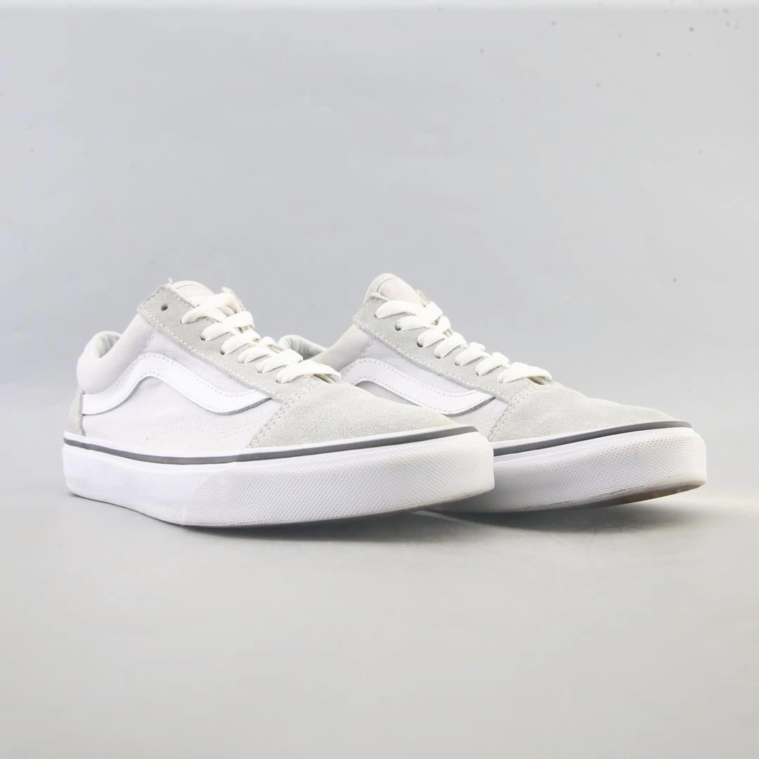 VANS OLD SKOOL Vans casual shoe snapshots