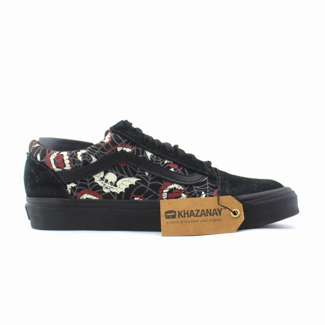 VANS OLD SKOOL Vans casual shoe snapshots
