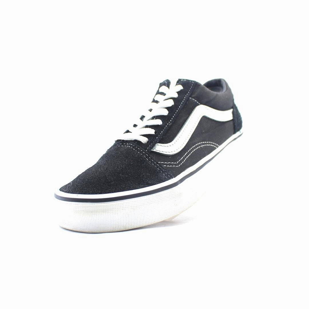 VANS OLD SKOOL Vans casual shoe snapshots