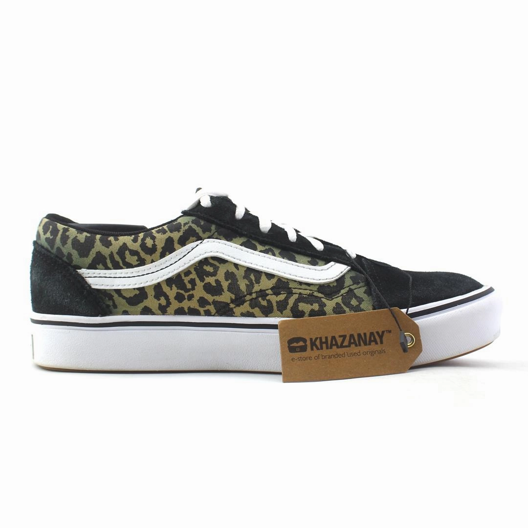 VANS OLD SKOOL Vans casual shoe snapshots