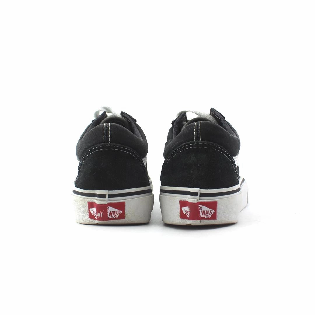 VANS OLD SKOOL Vans casual shoe snapshots