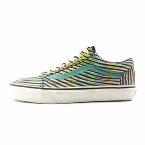 VANS OLD SKOOL Vans retro-inspired footwear styles