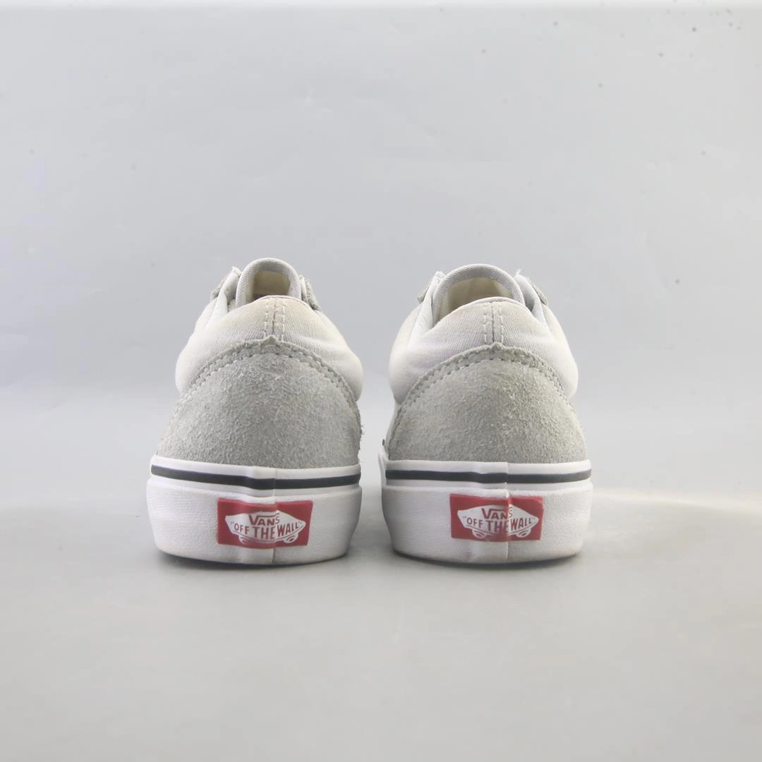 VANS OLD SKOOL Vans casual shoe snapshots