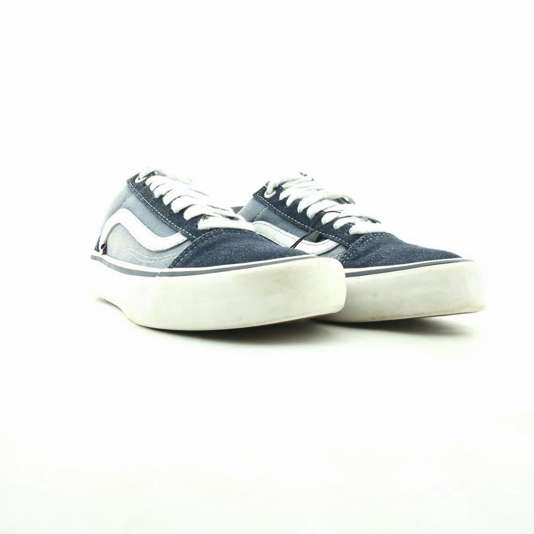 VANS OLD SKOOL Vans casual shoe snapshots