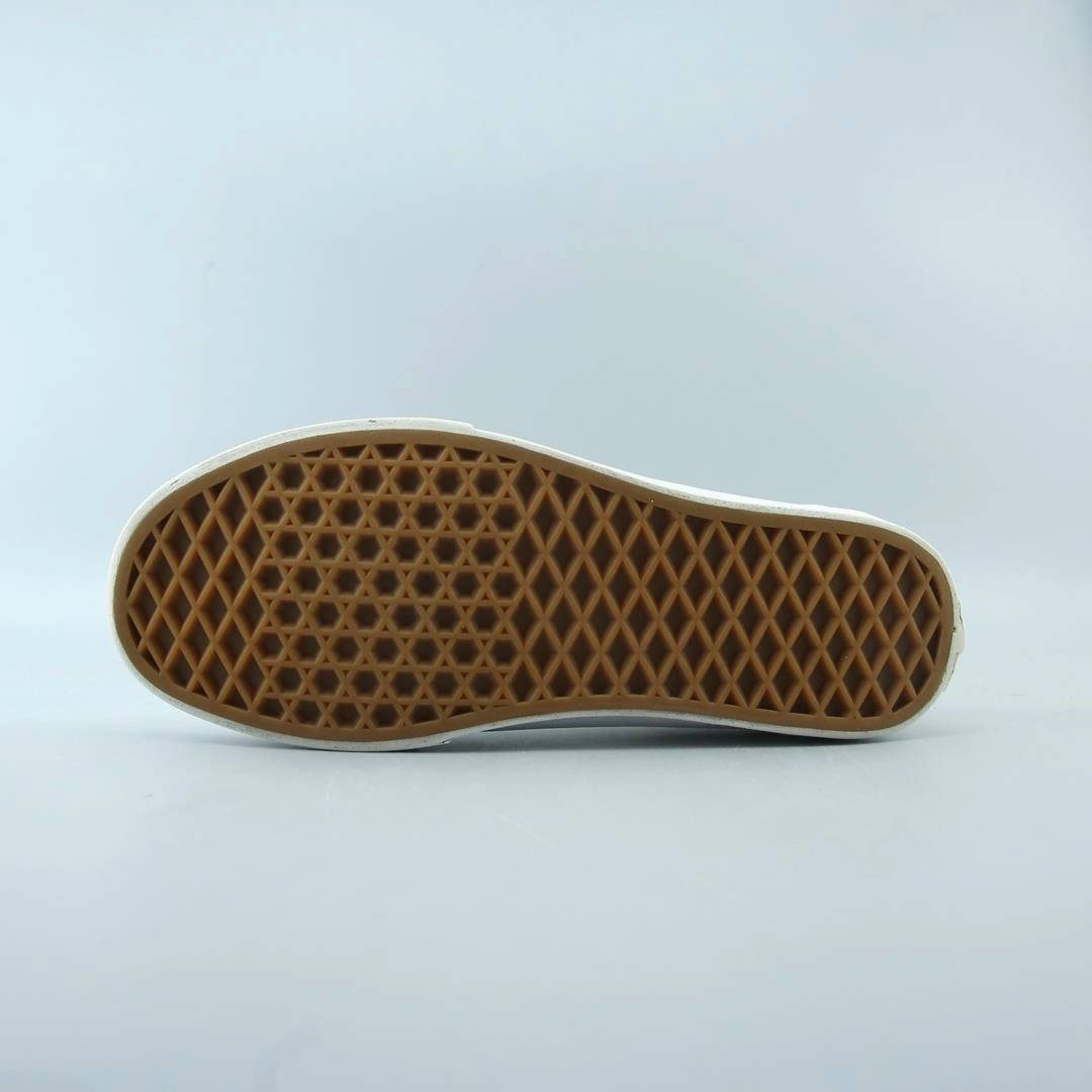 VANS OLD SKOOL Vans classic sneaker styles