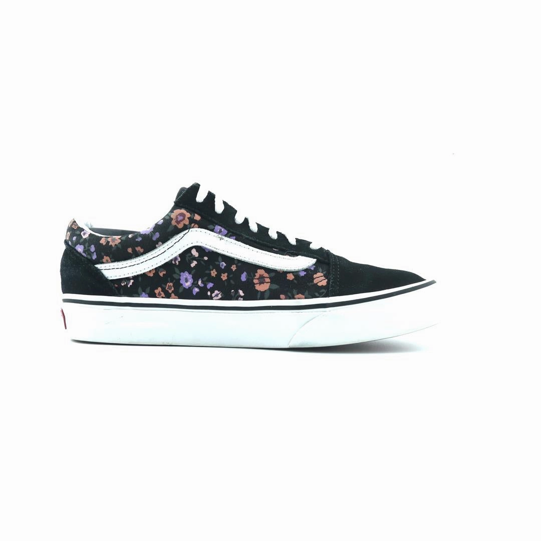 VANS OLD SKOOL Vans classic sneaker styles