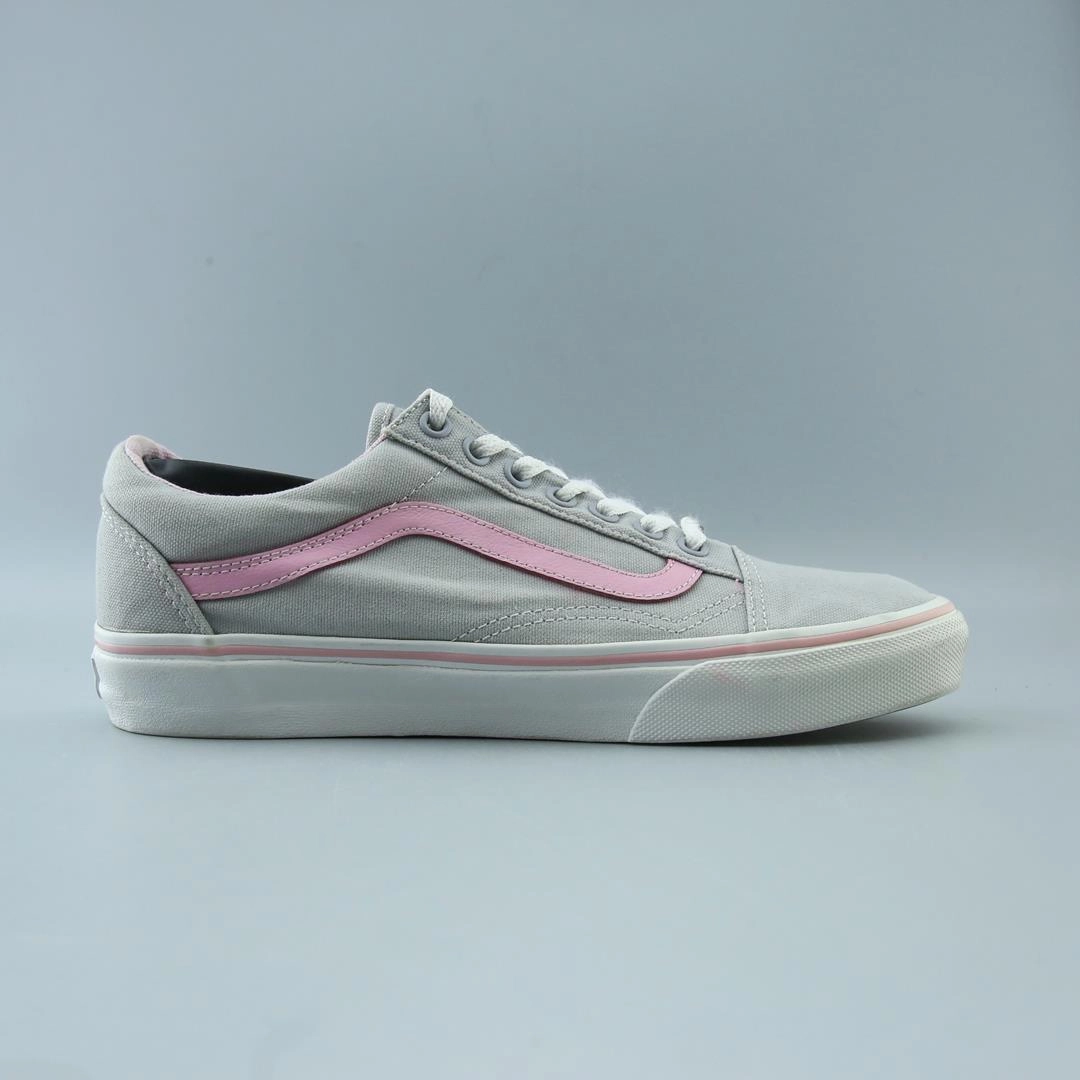 VANS OLD SKOOL Vans classic sneaker styles