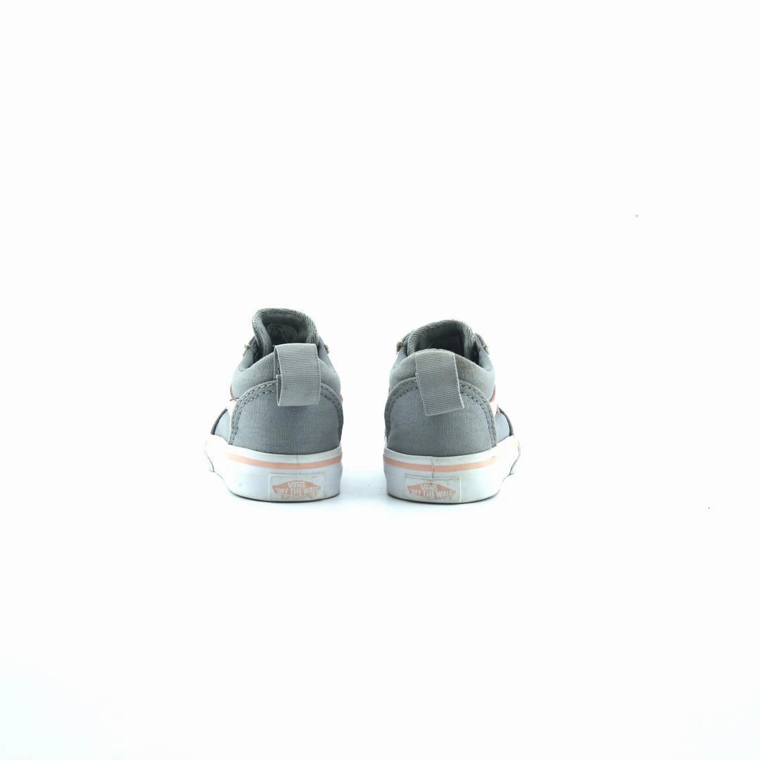 VANS OLD SKOOL Vans classic sneaker styles
