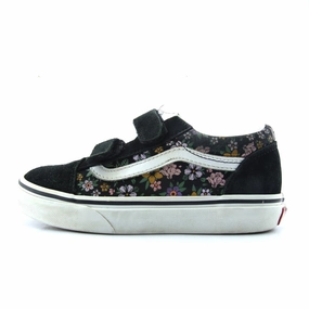 VANS OLD SKOOL Vans iconic skate shoe designs