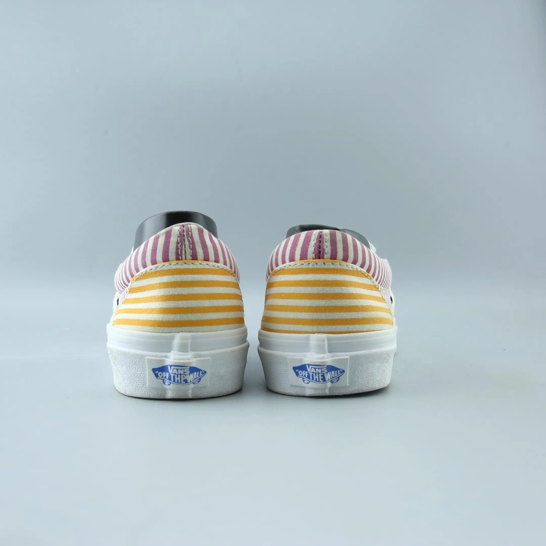 VANS OLD SKOOL Vans classic sneaker styles