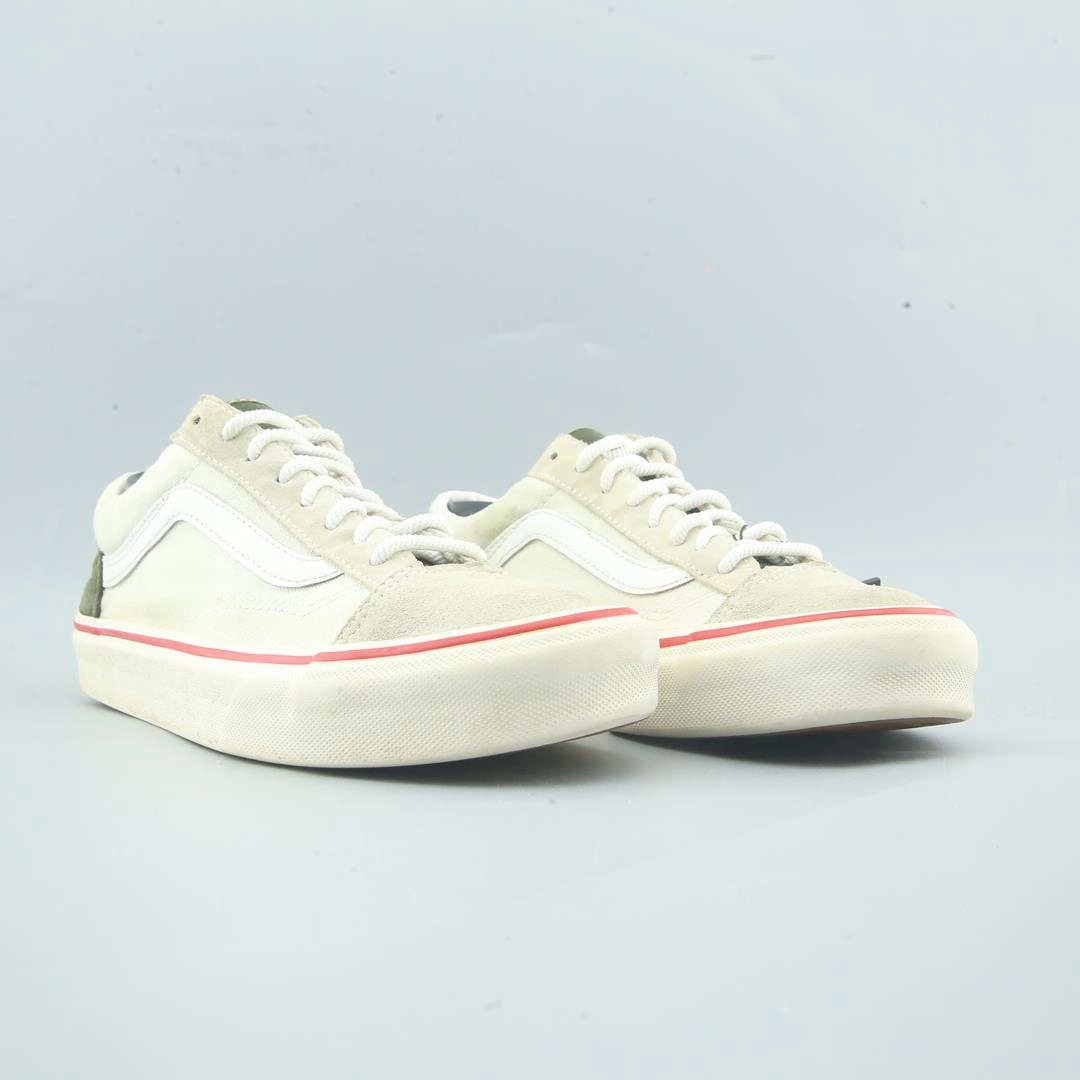 VANS OLD SKOOL Vans skate shoe imagery