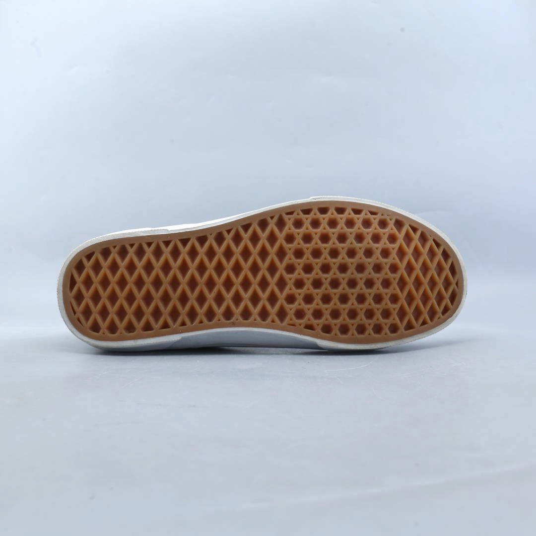 VANS OLD SKOOL Vans skate shoe imagery