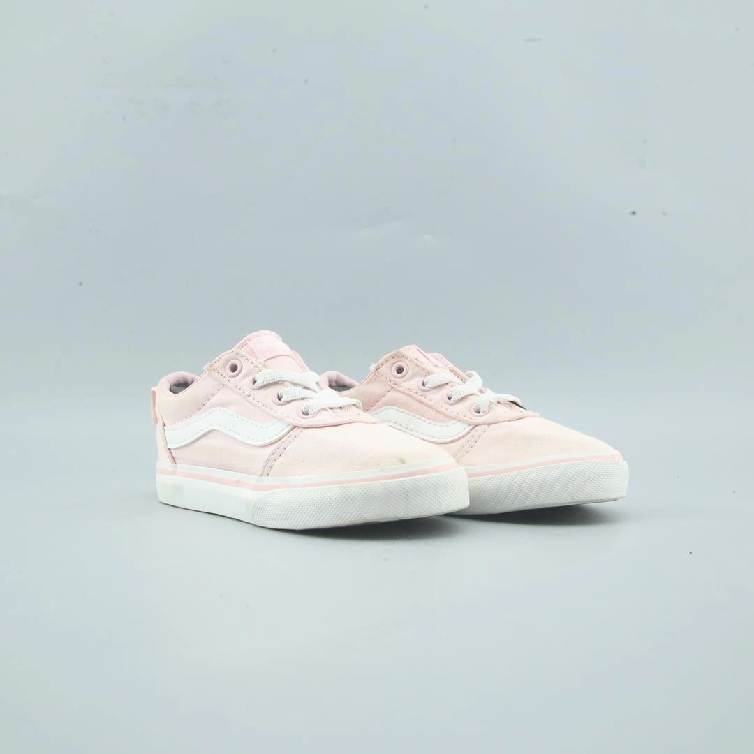 VANS OLD SKOOL Vans skate shoe imagery
