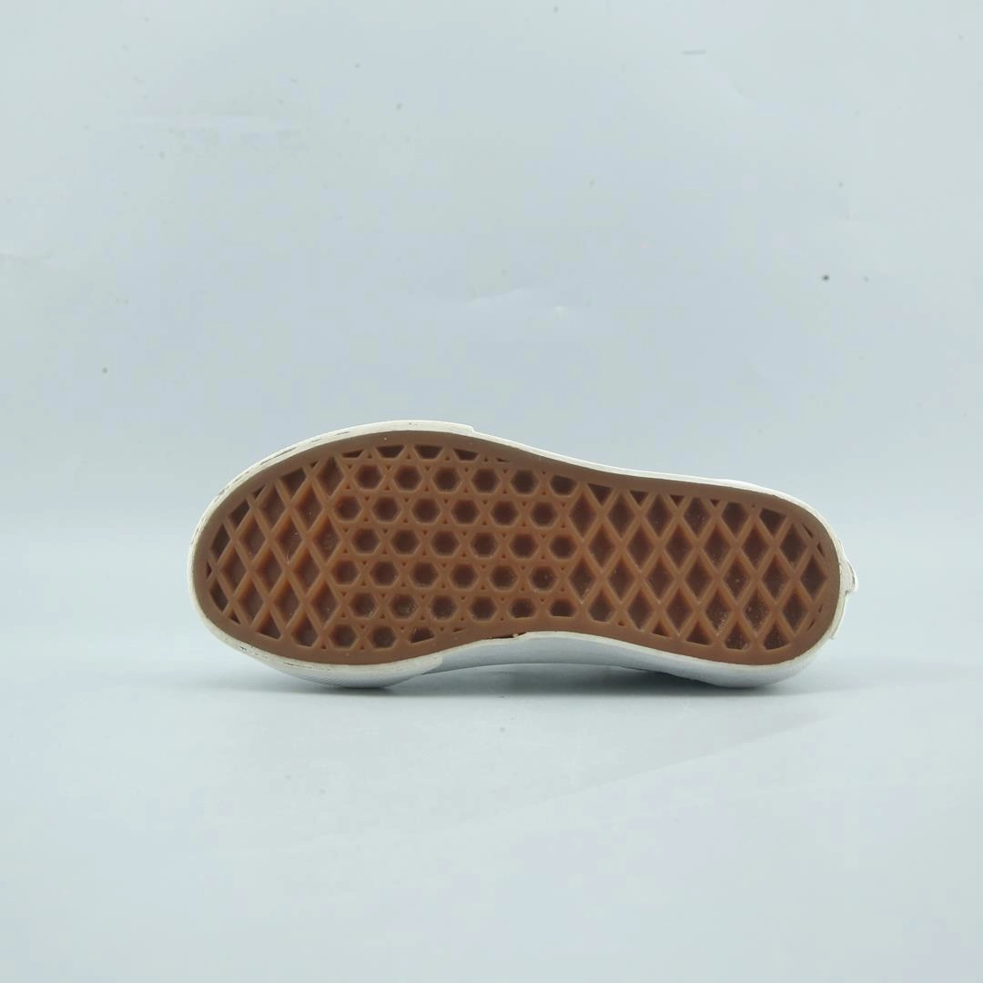 VANS OLD SKOOL Vans skate shoe imagery