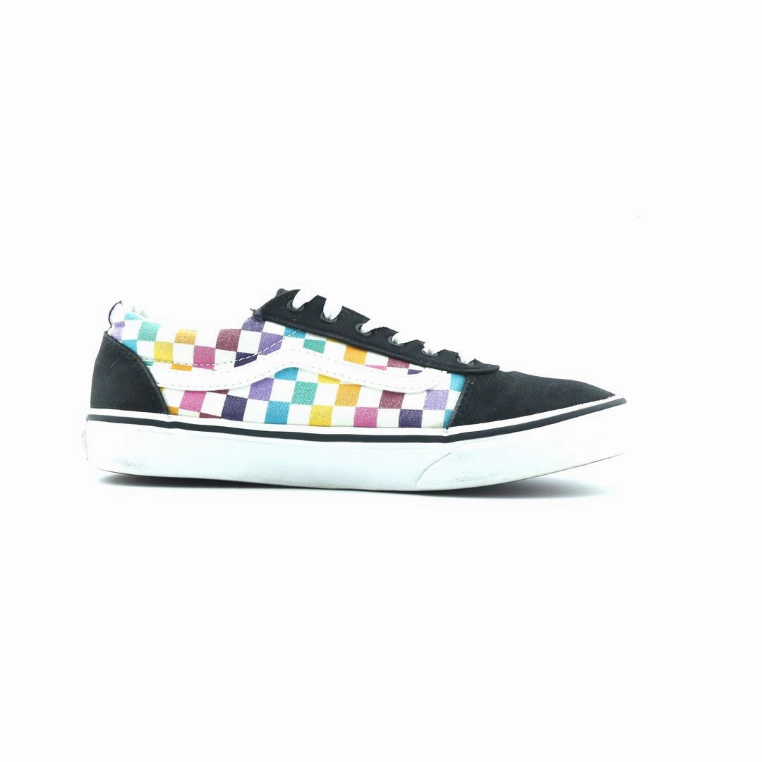 VANS OLD SKOOL Vans skate shoe imagery