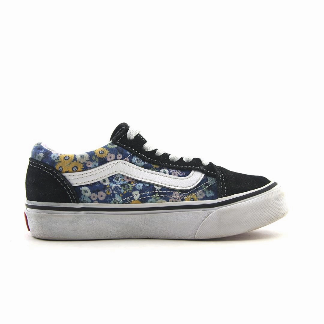VANS OLD SKOOL Vans skate shoe imagery