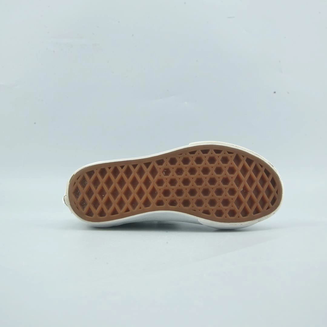 VANS OLD SKOOL Vans skate shoe imagery