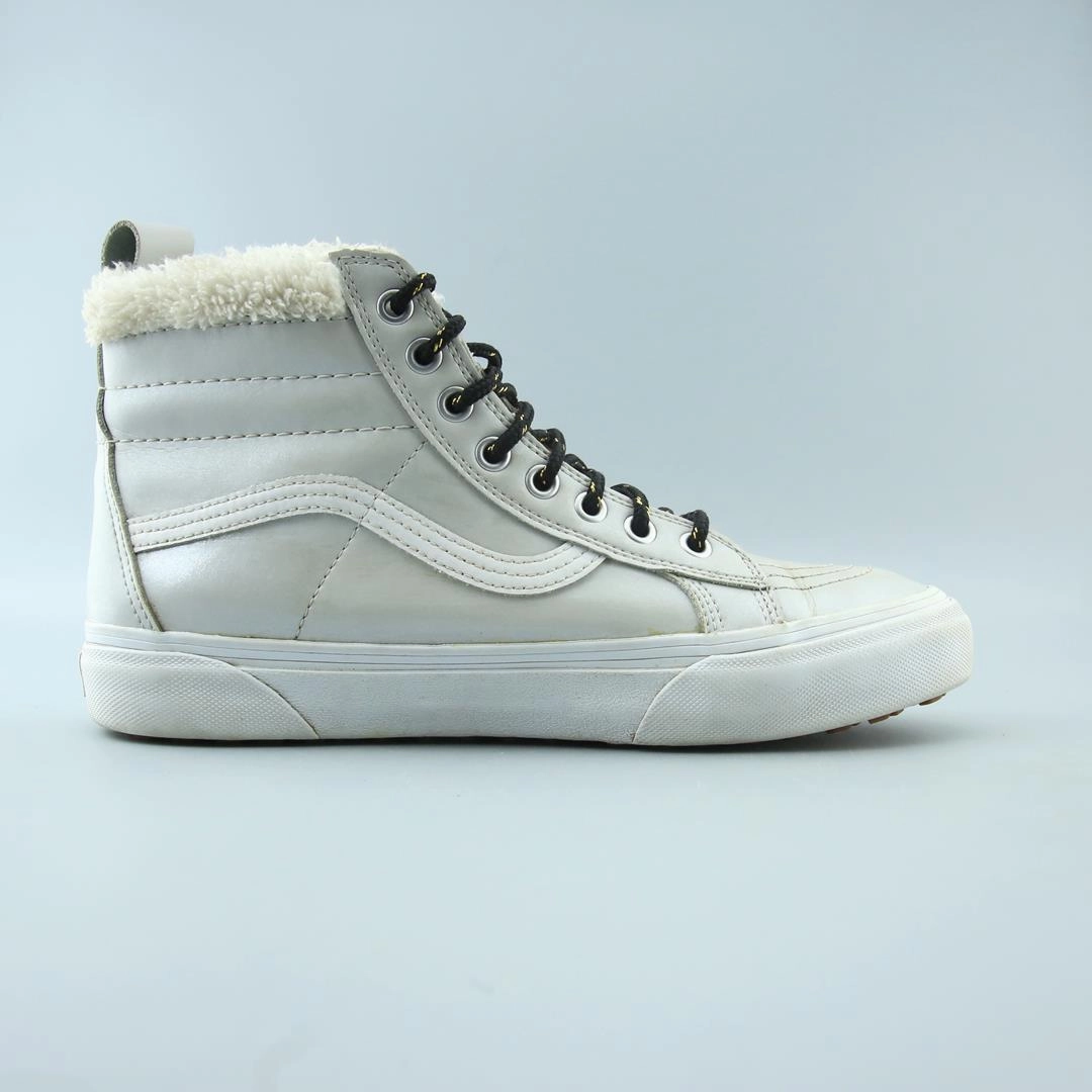VANS SK8-HI MTE Vans skate shoe imagery