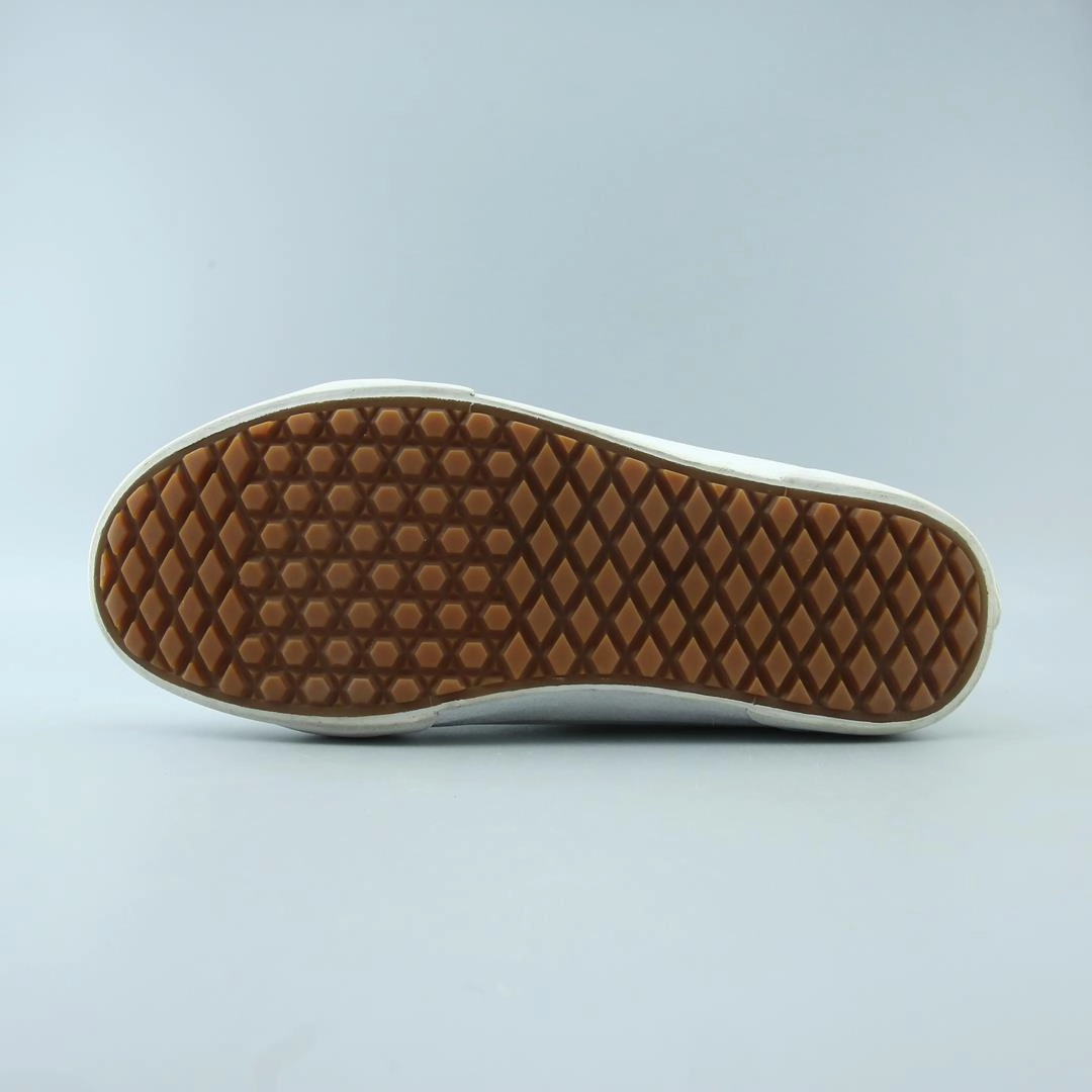 VANS SK8-HI MTE Vans skate shoe imagery