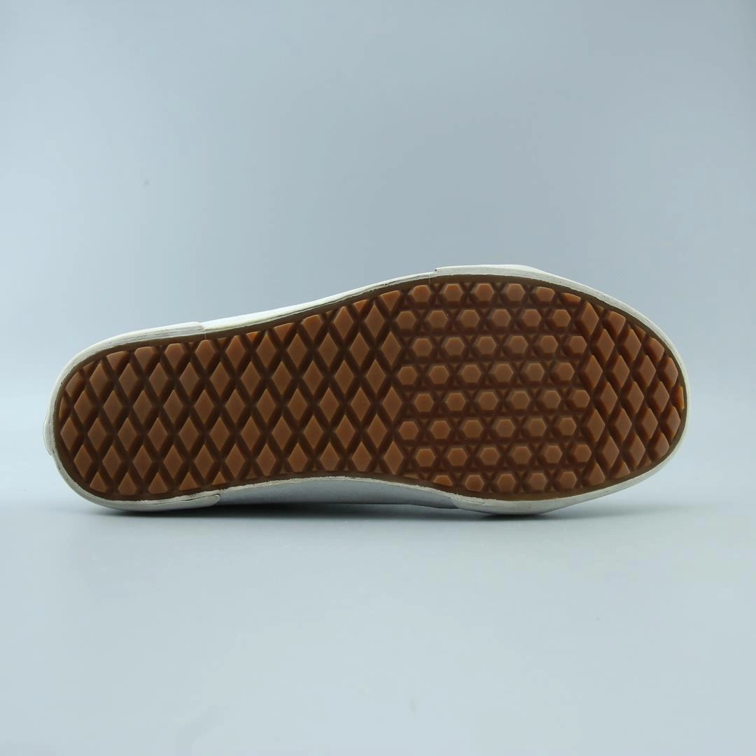 VANS SK8-HI MTE Vans skate shoe imagery